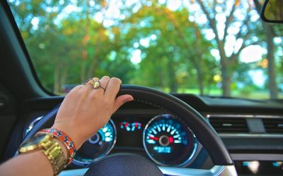 Quand dois-je remplacer le pare-brise de ma voiture?