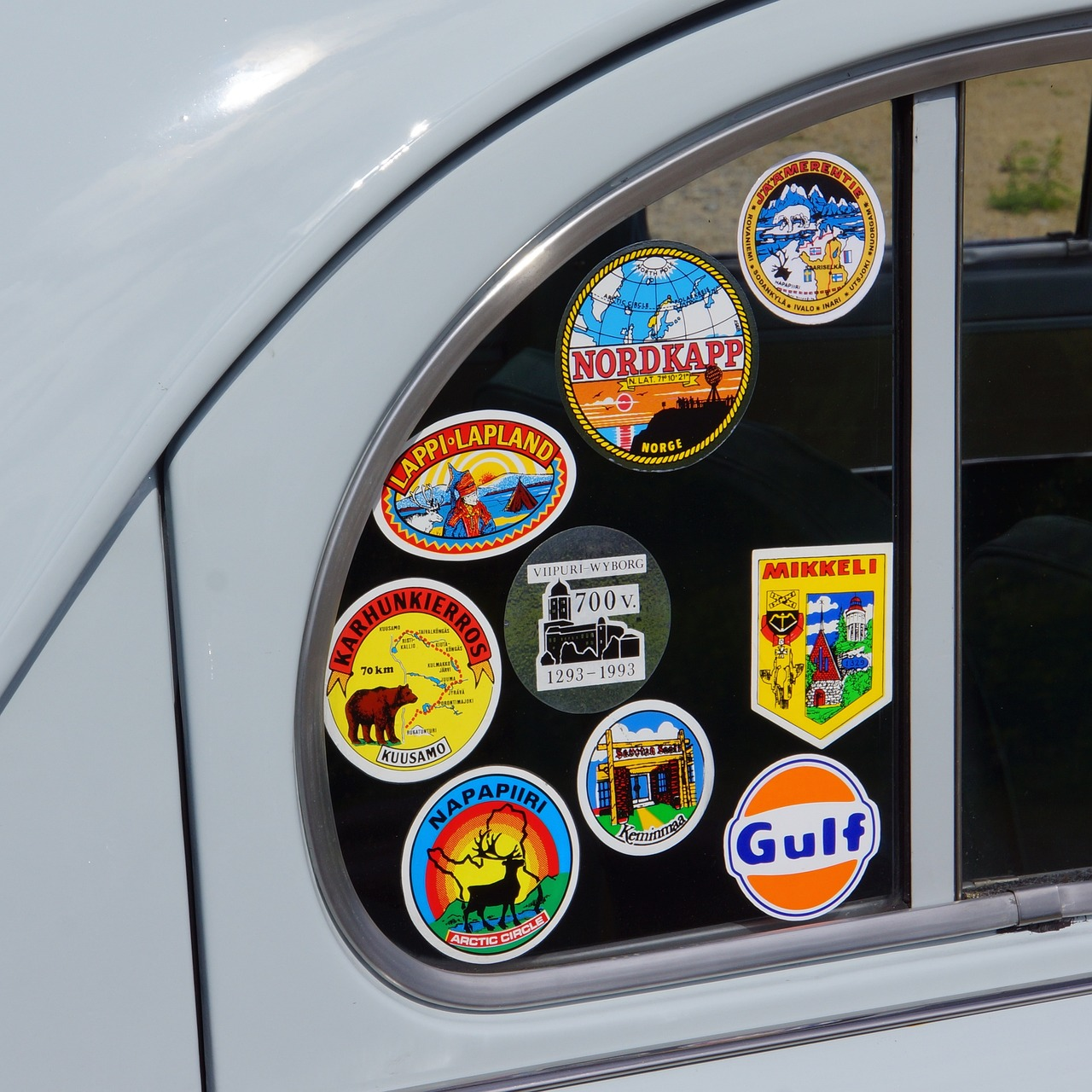 Pourquoi personnaliser votre vehicule avec un sticker ?